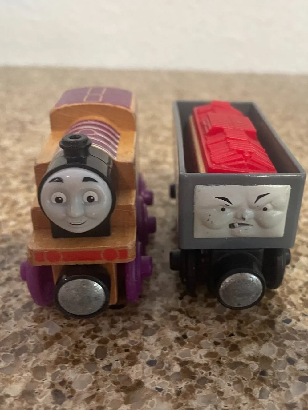 RYAN Thomas Train Dynamite with SC Ruffey Cargo Car - complete set